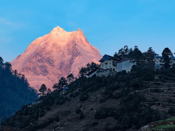 Manaslu Mountain