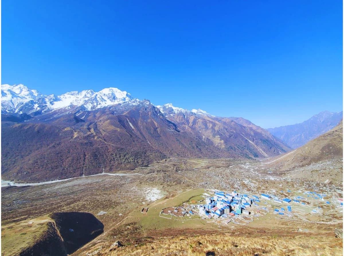 Kyanjing Valley Trek