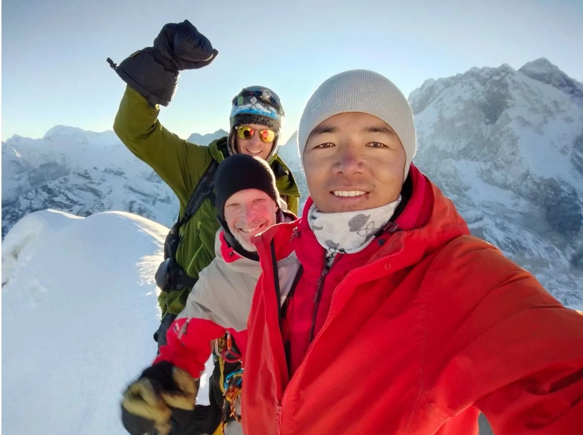 lobuche-peak-climbing