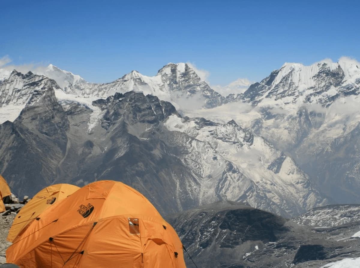 Mera Peak Climbing - 17 Days