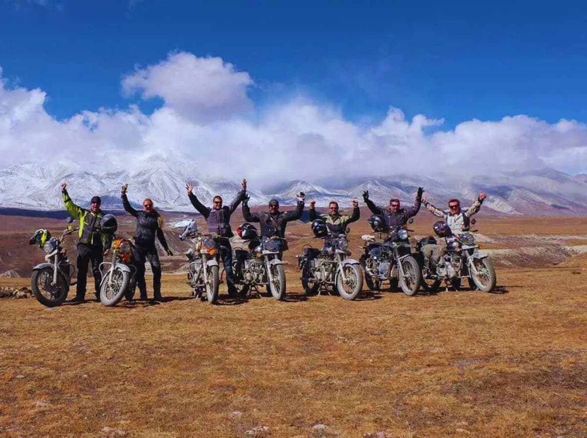 upper mustang bike tour