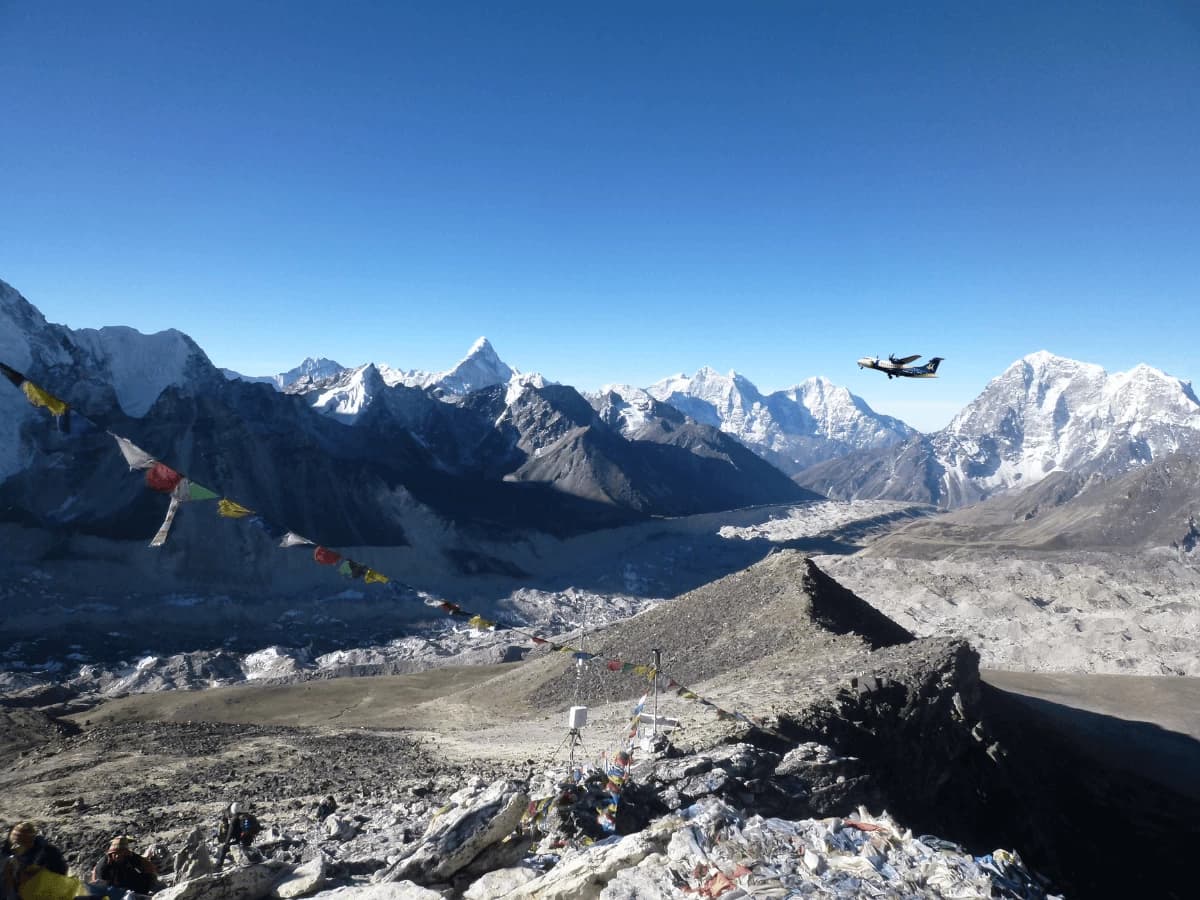 Everest Mountain Flight 5