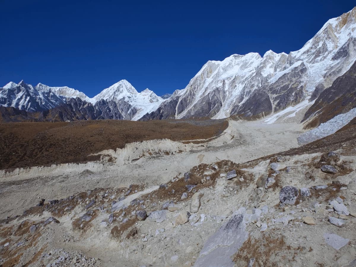 Short Manaslu Base Camp Hike 4