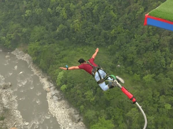 Bungee jumping in Nepal