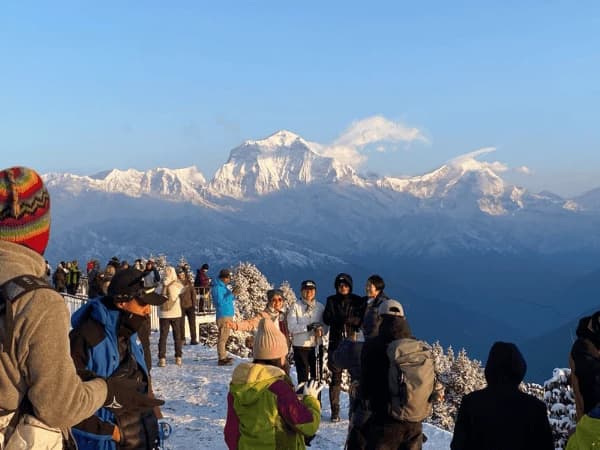 Why is Autumn the best time to trek in Nepal?