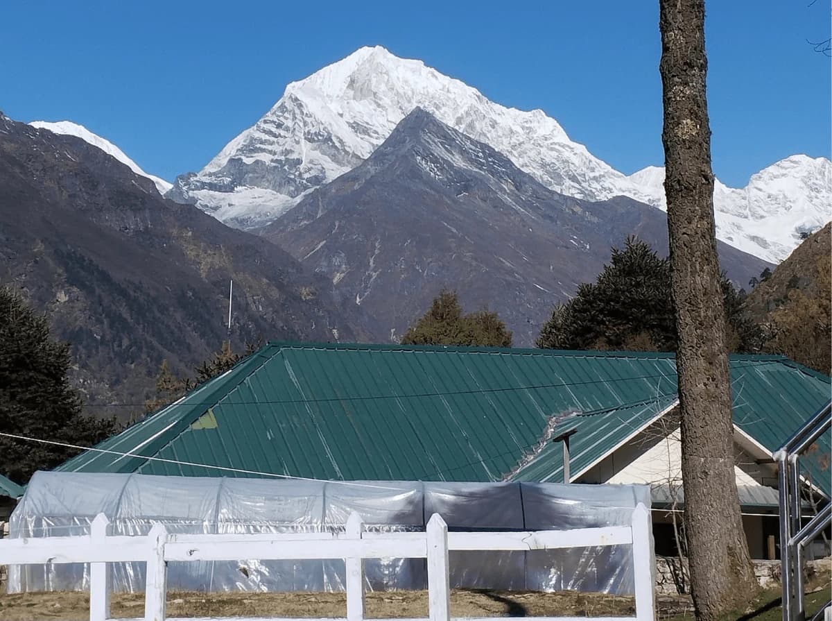 Gokyo Chola Pass Trek