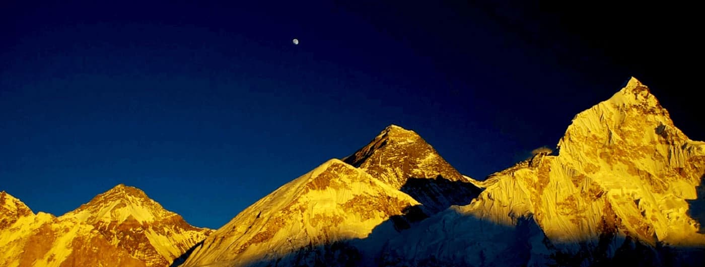 Can I trek to Everest base camp on my own?