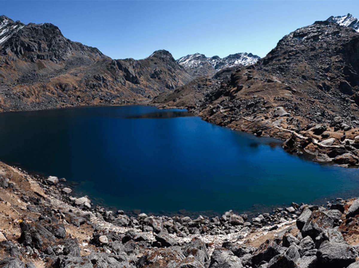 Gosaikunda Lake Trek