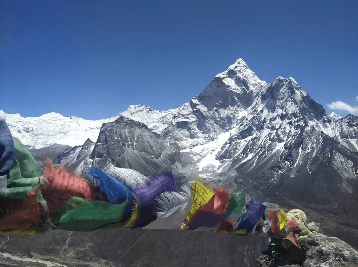 Everest Heli Trek