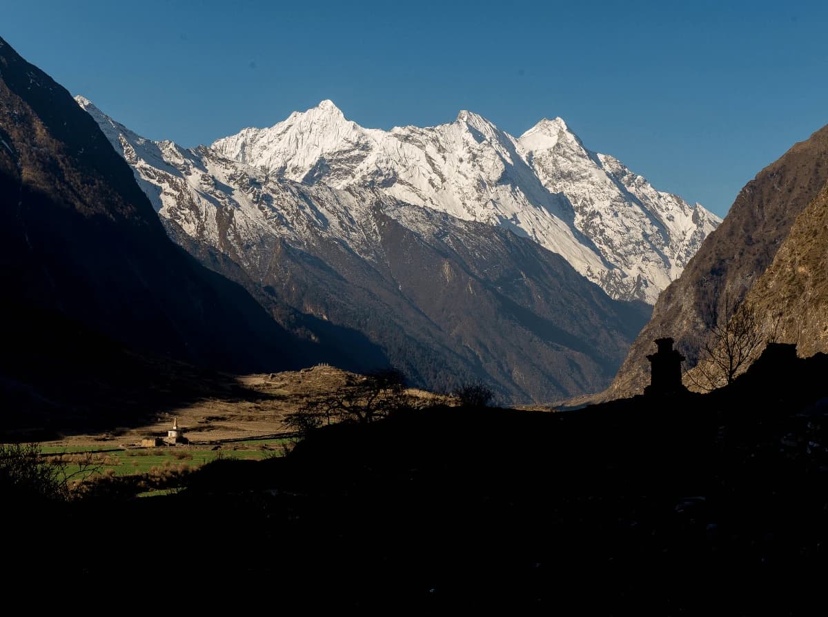 Short Tsum Valley Trek
