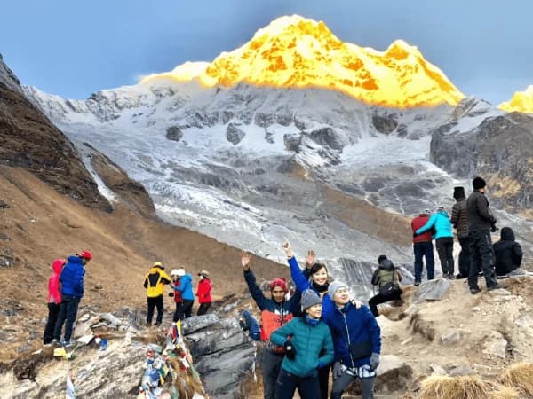 Beautiful view annapurna base acmp