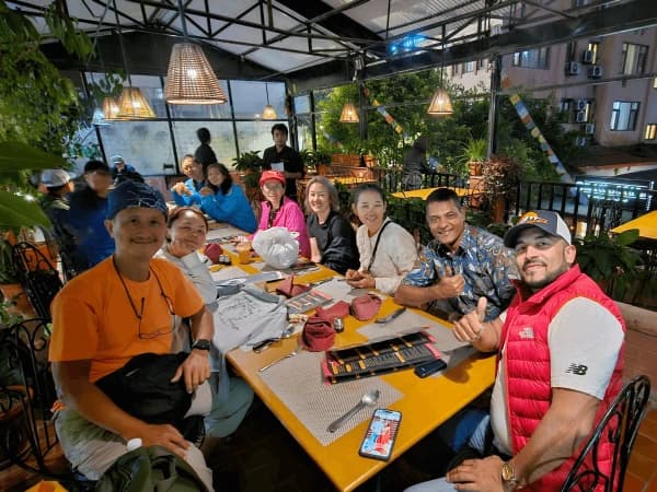 Farewell dinner with guest