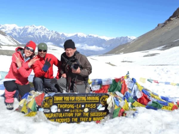 Guest onthe top of thorangla
