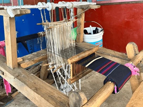 Local garments rasuwa