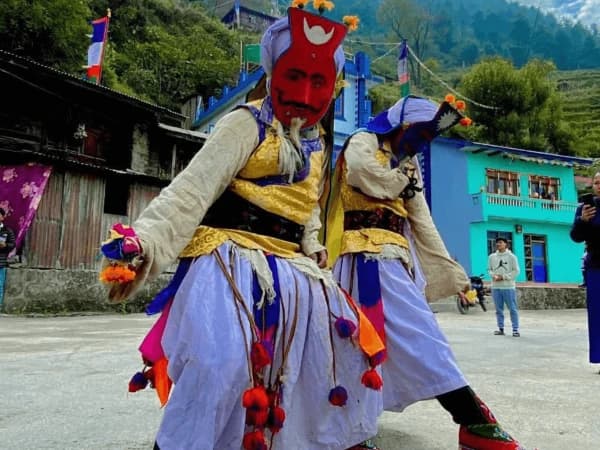 Local lama dance rasuwa langtang