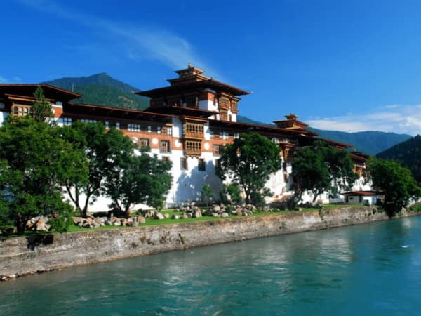 Beautiful Punakha Dzong Monastry On Reverside Bhutan