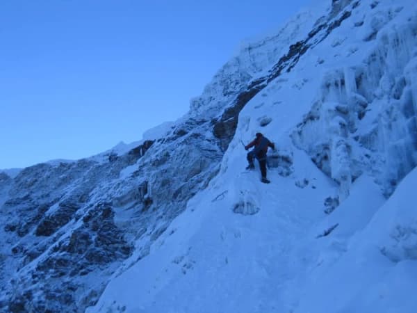 Climbing Island Peak