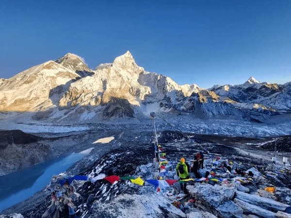 Everest View From Kalapaththar