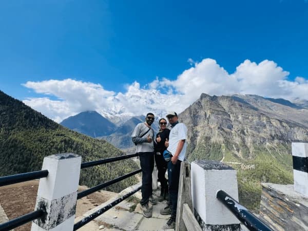 Overland Trek Nepal Team In Annapurna Nawal