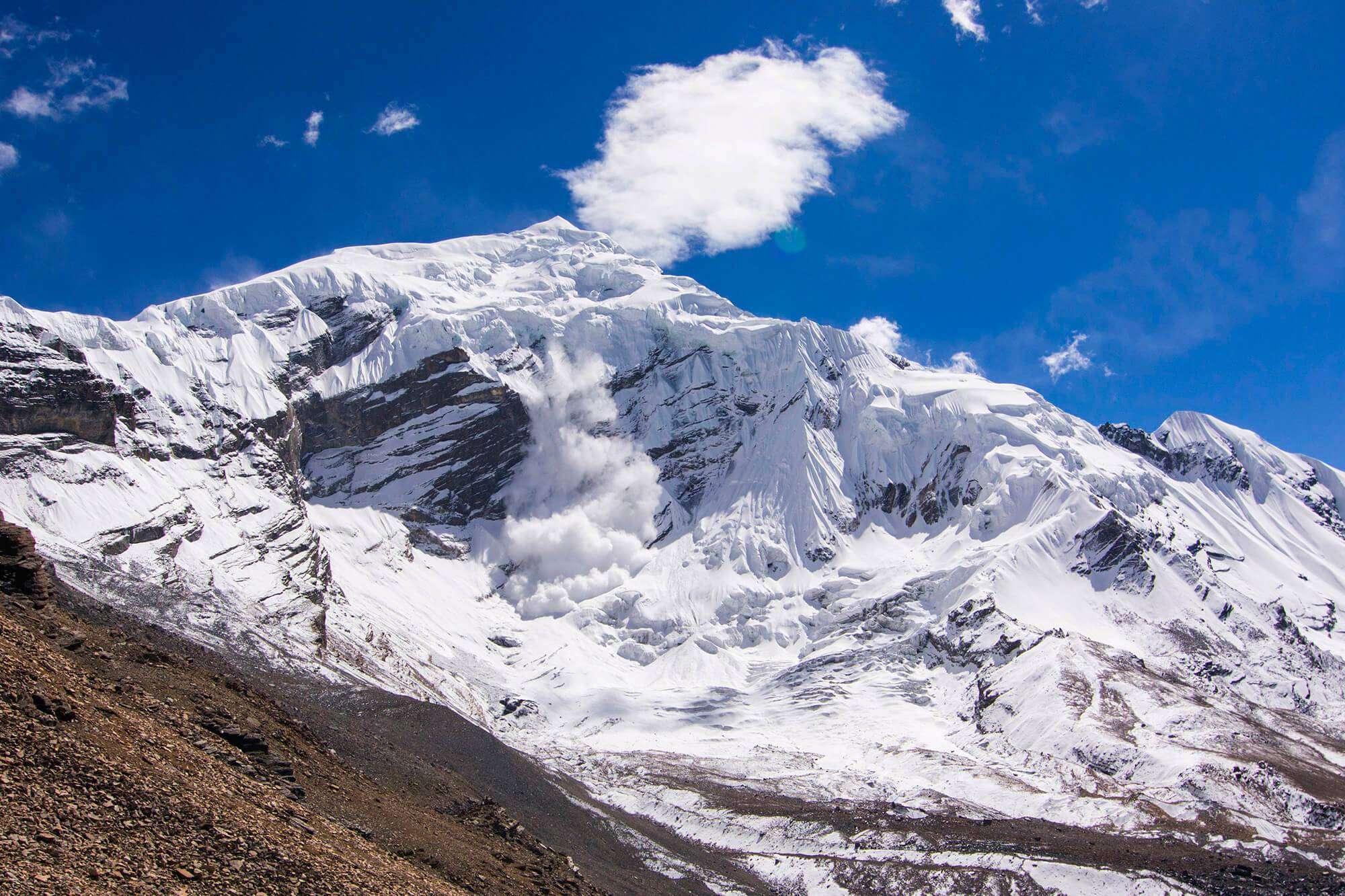 chulu west peak, best climbing peak in nepal