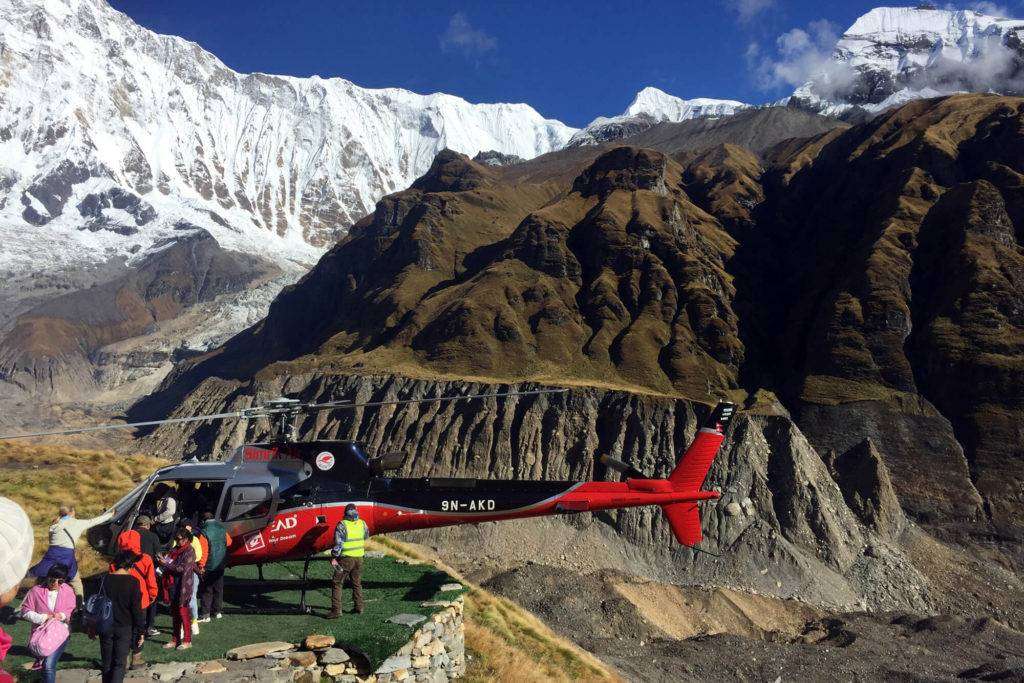 annapurna base camp helicopter tour