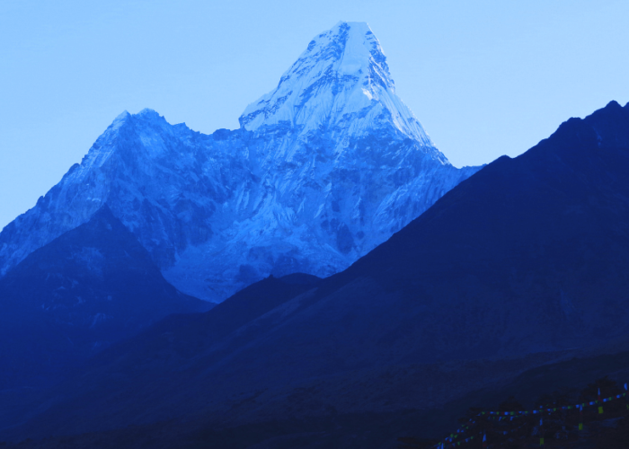 ama-dablam-base-camp-trek