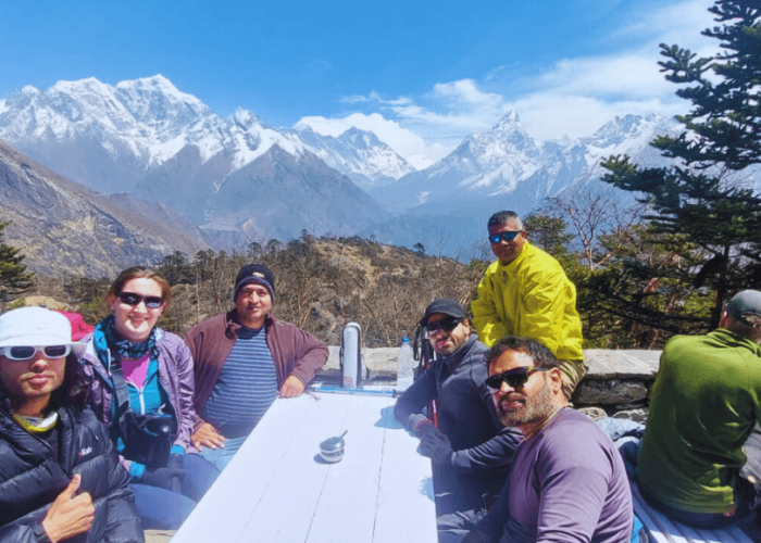 private-everest-base-camp-trek-with-family-and-kids