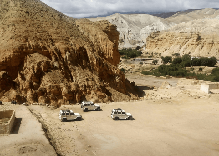 short-upper-mustang-overland-jeep-tour-with-low-cost-best-servicess-2024