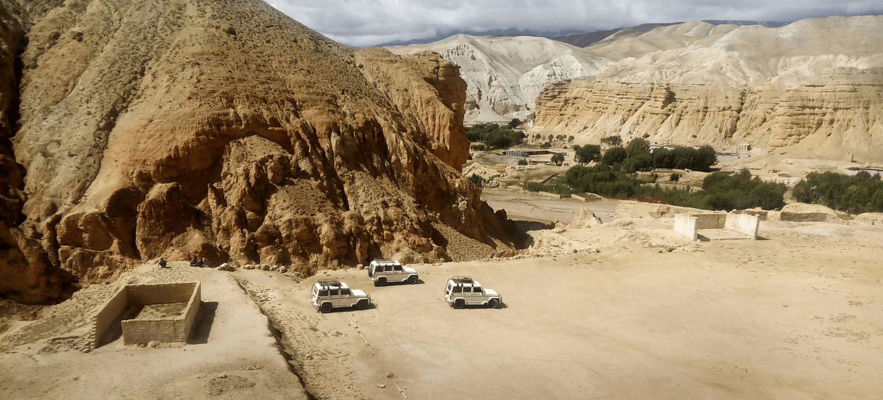 short-upper-mustang-overland-jeep-tour-with-low-cost-best-servicess-2024