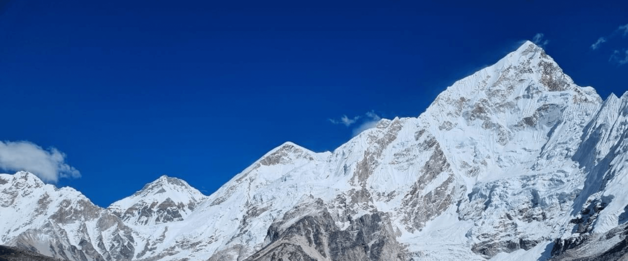 explore-nepal's-famous-peaks-with-overland-trek-guide